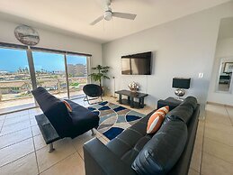 Relaxing Getaway 2BR Condo