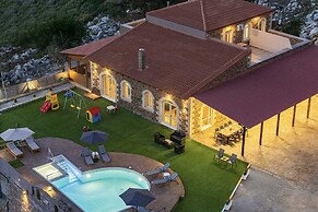 Villa Pasiphae - With Private Pool