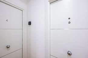 Carlo III guest house