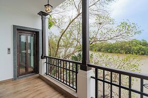ELIVAAS VILLA FLEUVE