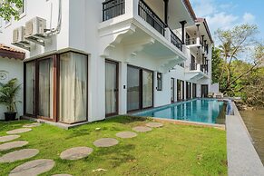 ELIVAAS VILLA FLEUVE