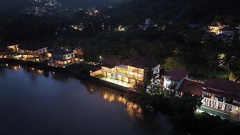 ELIVAAS VILLA FLEUVE