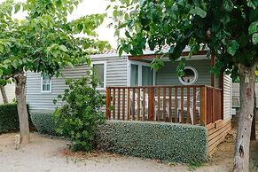 Home Stay Steps From Sand