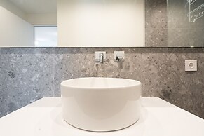 LIV Athinum 1 - Luxury Apartment 1B