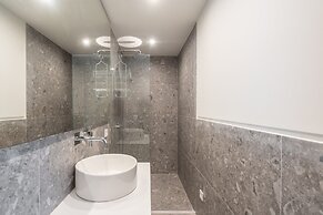 LIV Athinum 1 - Luxury Apartment 1B