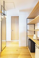 Dash Living Gojo
