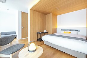 Dash Living Gojo