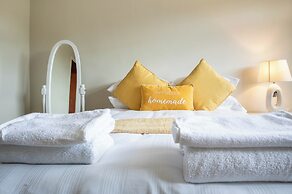 Falstones Cozy Retreat in Basildon