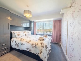 Rise Park Cozy House - Basildon