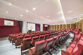 Changde Licheng Huating Hotel