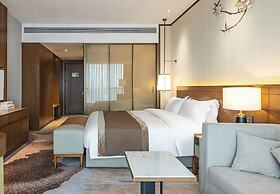 Changde Licheng Huating Hotel
