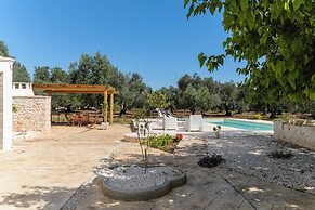 Trulli Isabella by Wonderful Italy