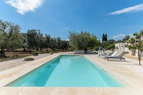 Trulli Isabella by Wonderful Italy