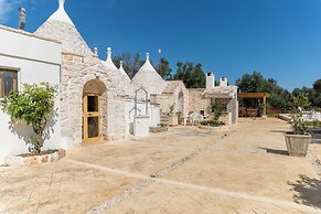 Trulli Isabella by Wonderful Italy