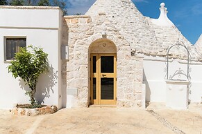Trulli Isabella by Wonderful Italy