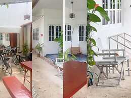 Bahaaru Villa Surf and Stay