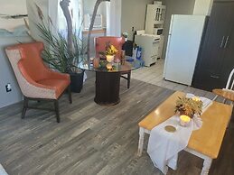Lakeside Village Park Motel