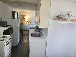 Lakeside Village Park Motel