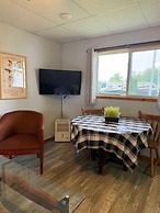 Lakeside Village Park Motel