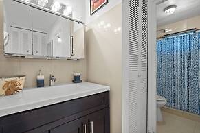 Bayshore Loft Breeze Coastal Comfort Luquillo