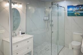 Raintree Suites