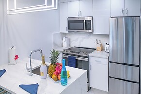 Raintree Suites