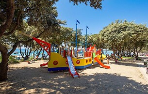 Mobile Home by Novalja Beach With Pools