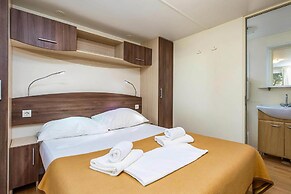 Mobile Home by Novalja Beach With Pools