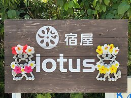 Yadoya Lotus