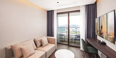 Citadines Connect Hotel Hari Busan