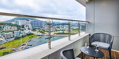 Citadines Connect Hotel Hari Busan