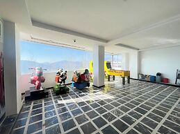 Kamboh La Cloud Hotel and Apartments