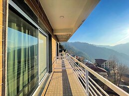 Kamboh La Cloud Hotel and Apartments