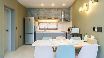 Namhae Orda Pool Villa
