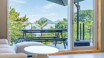 Namhae Orda Pool Villa