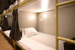 Amara Super Deluxe Dormitory