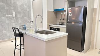 Trion Residence by Emily in Town