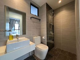 Trion Residence by Emily in Town
