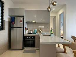 Trion Residence by Emily in Town