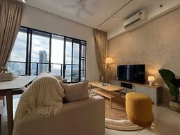 Trion Residence by Emily in Town