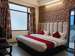 ASTON HOME STAY