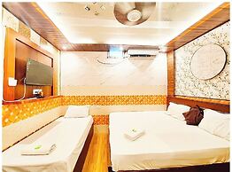 Hotel Hanuman Palace Ayodhya