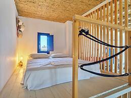 2 Bed Villa - Sleeps 6 - Pets - Pool - Parking