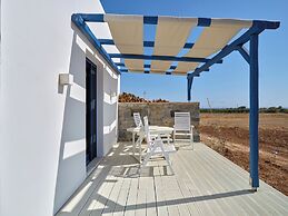 2 Bed Villa - Sleeps 6 - Pets - Pool - Parking