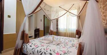 Royal Gardens Getaway