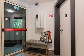 Nine Rooms Pension