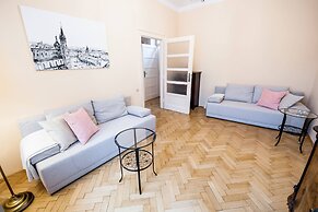 Roman Apartments