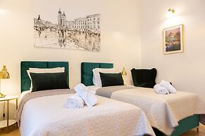 Roman Apartments