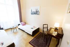 Roman Apartments