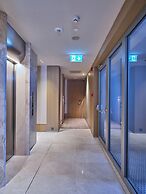 Four - G Hotel Premium